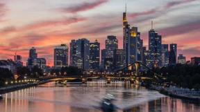 Multiples Frankfurter Minus