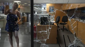 Bewaffnete Barabhebungen