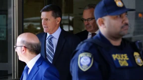 Flynn bekennt sich schuldig – und handelte offenbar auf Anweisung von oben