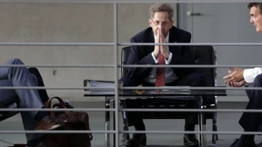 Mit dem Kopf durch die Wand