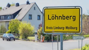 „Mehr Spirituosen als Aktenordner“ im Bürgermeisterbüro