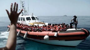 Streit um Flüchtlingsschiff „Aquarius“ geht weiter