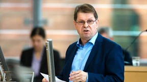 „Ein grobes Foul gegen die SPD“