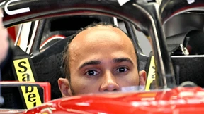 Gehirn schlägt Gasfuß