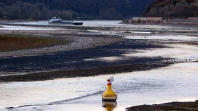 Keine neuen Wehre und Schleusen am Rhein