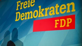FDP unter Fünf-Prozent-Marke