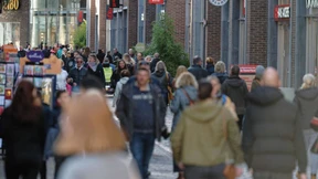 Niederlande führen Maskenpflicht wieder ein