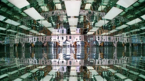 Kunst im Rüttelschütteltakt