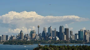 20 Flugstunden trennen die Pyrmonts