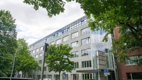 Adler gewinnt endlich weitere Wirtschaftsprüfer