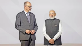 Merz sucht in Modis Heimat Nähe