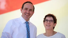 Union nähert sich wieder der 30-Prozent-Marke