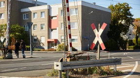 Störung an Bahnübergang Nied behoben