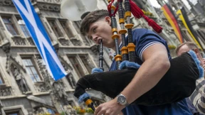 Wie schlägt das schottische Fußball-Herz, Herr Husband?