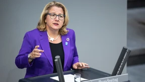 Entwicklungsministerin Schulze für weltweite Milliardärssteuer