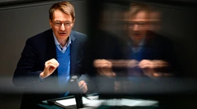 Krankenkassen widersprechen Lauterbach