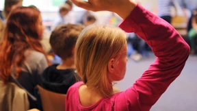 In der Bildung fährt der Frauenfahrstuhl schneller