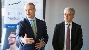 Deutsche Börse eröffnet Fintech-Zentrum in Frankfurt 