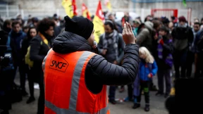 „Schwarzer Donnerstag“ legt Frankreich lahm