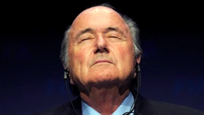 Blatter bekennt sich fröhlich zur Mitwisserschaft