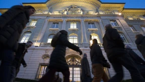 Schweizer Notenbank im Kreuzfeuer