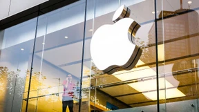 Apples Börsenwert steigt erstmals über 800 Milliarden Dollar