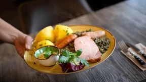 Schwarz-Rot bringt Steuerentlastung für Gastronomen auf den Weg