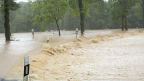 „Bei uns ist Land unter. Und der Regen hält weiter an“