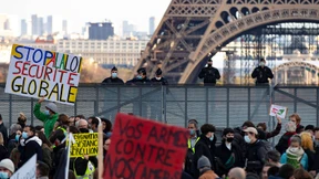 Nur noch gepixelte Polizisten?