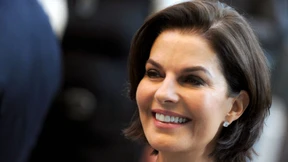 Sela Ward wird Präsidentin der Vereinigten Staaten