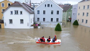 Der deutsche Staat spart Milliarden