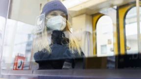 Bayern und Sachsen-Anhalt schaffen Maskenpflicht in Bus und Bahn ab