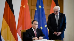 Li Qiang plädiert für „Tradition der Freundschaft“