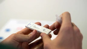 Inzidenz in Hessen bei 114,3, ein Landkreis bei 207,9