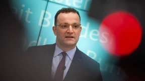 Spahn: Auch deutsche Orte könnten abgeriegelt werden