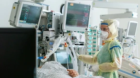 Zahl der Corona-Infizierten in Hessen steigt auf 6590