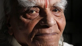 Er brachte Yoga in die Welt