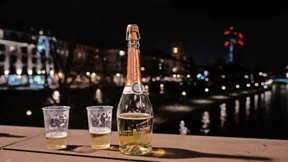 Jung, weiblich, betrunken