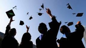 So bescheiden sind junge Akademiker – mit Ausnahme der Juristen