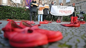 Für den Frauenschutz stimmen sie gemeinsam