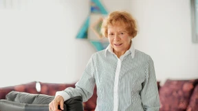 Zehn Millionen für die Uni, die früher unfair zu ihr war