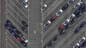 Warum die Tesla-Aktie wieder steigt und Meta fällt