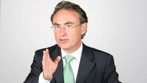 Barmer GEK streicht jede fünfte Stelle