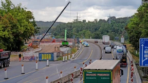 Salzbachtalbrücke weiterhin teilweise gesperrt