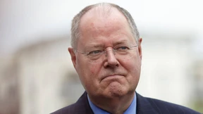 Steinbrück hortet Glühbirnen