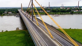 Zentrale A-40-Rheinbrücke bleibt noch tagelang gesperrt