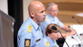 Polizeipräsident gibt ein Jahr nach den Breivik-Attentaten auf