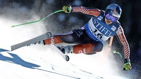 Mit aufgeblähtem Oberkörper die Piste hinab