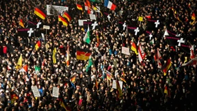 25.000 marschieren für Pegida in Dresden