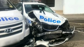 Drogenkurier rast mit 270 Kilogramm Amphetaminen in Polizeiauto